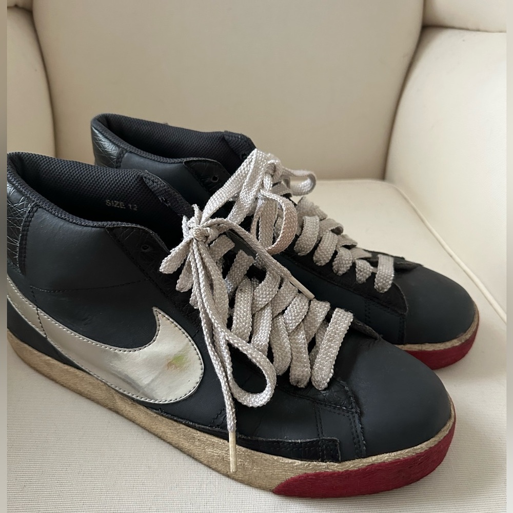 Nike Blazer High Black Anthracite Metallic Silver Red 315877-001 Sneaker Size 11